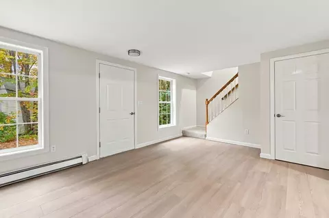 Living - 125 Sullivan St #A, Berwick, ME 03901 photo 3 of 4