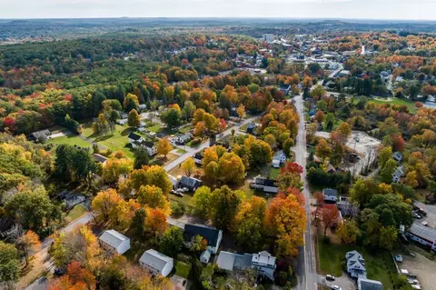 View/Area - 125 Sullivan St #A, Berwick, ME 03901 photo 8 of 17