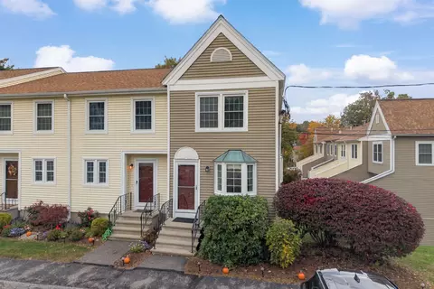 328 Fox Hollow Way #328, Manchester, NH 03104