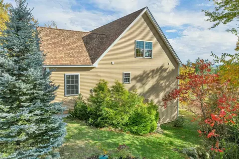 Exterior - 10 Beechwoods At Intervale, Bartlett, NH 03812 photo 2 of 3