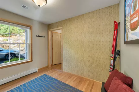 Entry Way - 10 Beechwoods At Intervale, Bartlett, NH 03812 photo 2 of 2