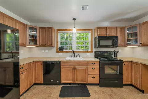 Kitchen - 10 Beechwoods At Intervale, Bartlett, NH 03812 photo 1 of 3
