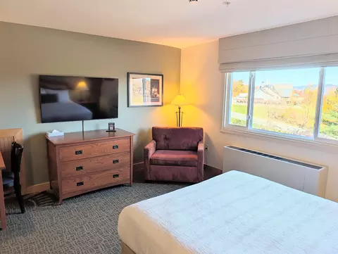 Bedroom - 228 E Mountain Rd #A HCP 159 II (HARRISON), Killington, VT 05751 photo 3 of 6