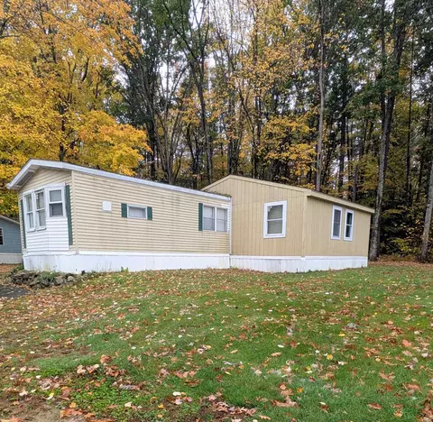22 Roland Dr, Allenstown, NH 03275