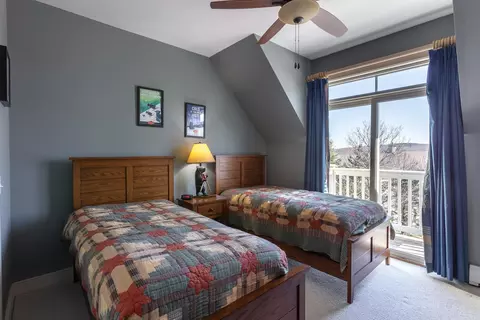 Bedroom - 3 Stratton Springs Rd # B, Stratton, VT 05360 photo 5 of 6