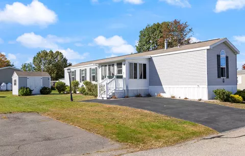 150 Garden St, Seabrook, NH 03874