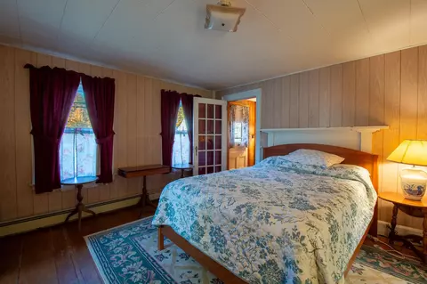 Bedroom - 434 E Main St, Middlebury, VT 05753 photo 5 of 10