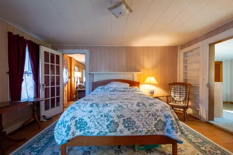 Bedroom - 434 E Main St, Middlebury, VT 05753 photo 6 of 10