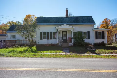 Exterior - 434 E Main St, Middlebury, VT 05753 photo 2 of 8