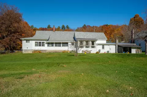 Exterior - 434 E Main St, Middlebury, VT 05753 photo 7 of 8