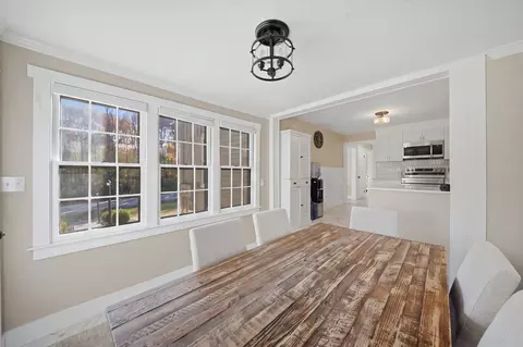 Dining - 29 Shadow Lake Rd, Salem, NH 03079 photo 3 of 4