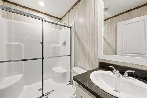 Bath - 28 Okane Cir, Bethlehem, NH 03574 photo 1 of 1