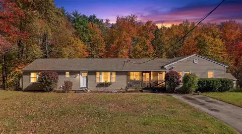 4 Drury Dr, Rochester, NH 03867