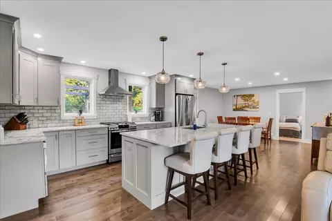 23 Meadow Rd, Fairfax, VT 05454