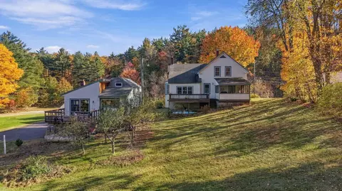 Exterior - 25 E Intervale Rd, Wilton, NH 03086 photo 3 of 15