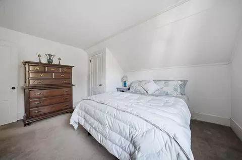 Bedroom - 25 E Intervale Rd, Wilton, NH 03086 photo 8 of 11