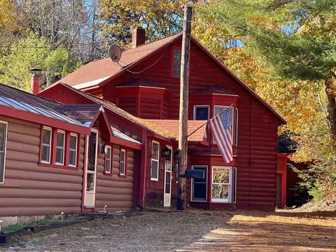 5 Pemi Shores Condo Rd #A, New Hampton, NH 03254