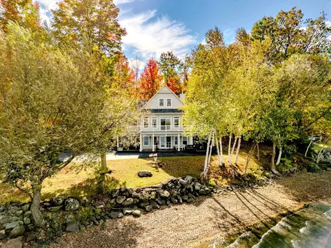 57 Farrants Pt, Newport, VT 05855