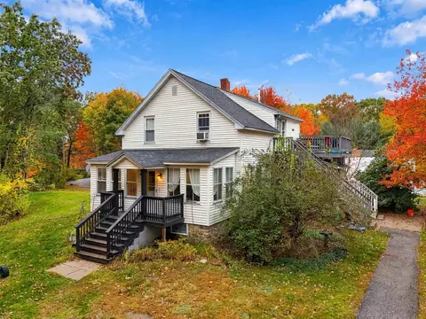 202 Leda Ave, Manchester, NH 03104