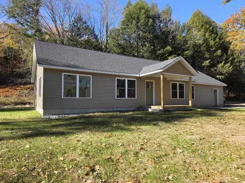 55 Quarry Rd, Troy, NH 03465