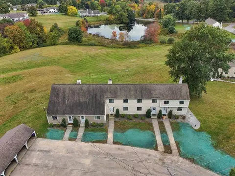 71 Old Nashua Rd #47, Londonderry, NH 03053