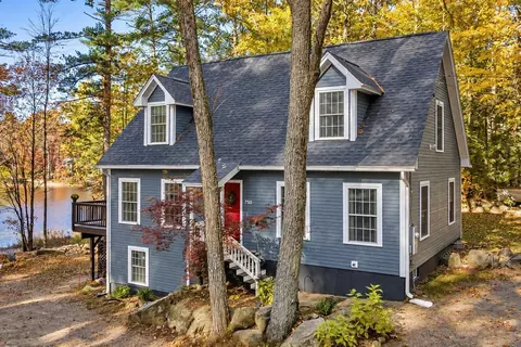 750 Berry River Rd, Barrington, NH 03825