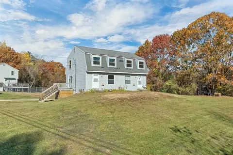 15 Juniper Rd, Derry, NH 03038