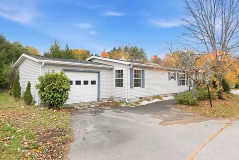 41 Great Brook Drive Dr, Belmont, NH 03220