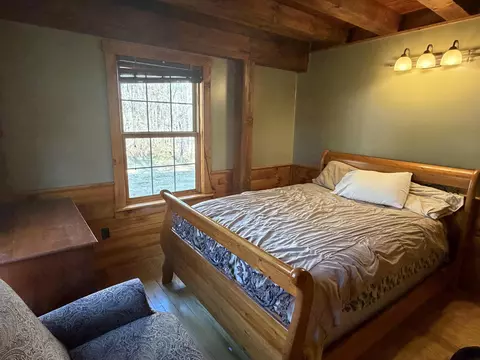 Bedroom - 3 White Oak Ln, Lunenburg, VT 05906 photo 2 of 3