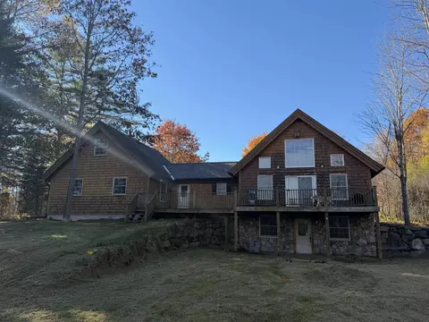 Exterior - 3 White Oak Ln, Lunenburg, VT 05906 photo 2 of 11