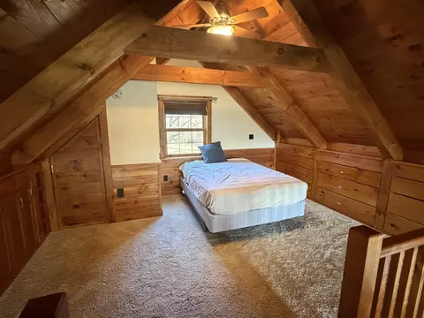 Bedroom - 3 White Oak Ln, Lunenburg, VT 05906 photo 1 of 3