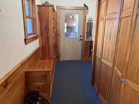 Entry Way - 3 White Oak Ln, Lunenburg, VT 05906 photo 1 of 1