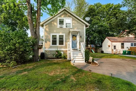 5 Morton Ave, Rochester, NH 03867