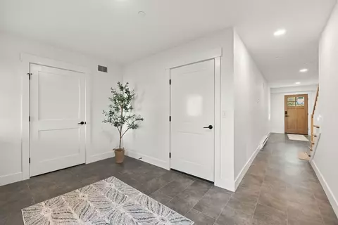 Entry Way - 21 Upper Ladd Hill Rd #E, Meredith, NH 03253 photo 3 of 4