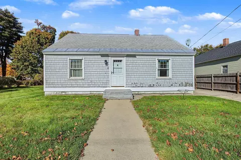 68 Burke St, Nashua, NH 03060