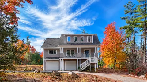 94 Young Rd, Barrington, NH 03825