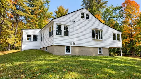 22 Fellows Rd, Wakefield, NH 03872