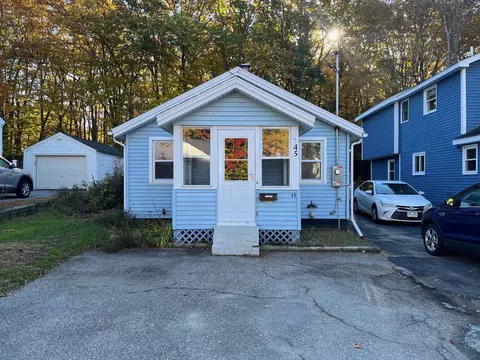 45 Sanborn St, Laconia, NH 03246