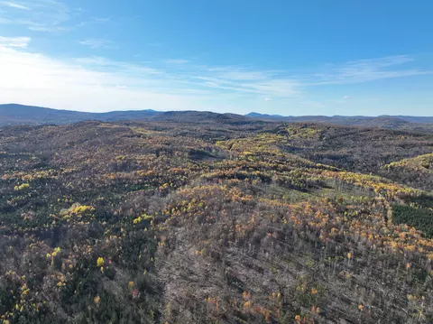 1217 Hudson Rd, Canaan, VT 05903 photo 5