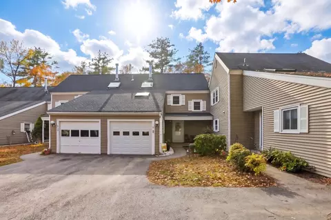 11 Winding Pond Rd, Londonderry, NH 03053