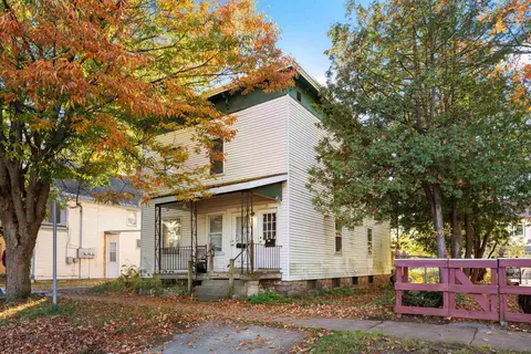 73-75 N Champlain St, Burlington, VT 05401
