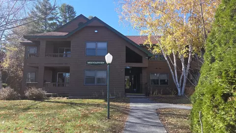156 Deer Park Dr #137D, Woodstock, NH 03262