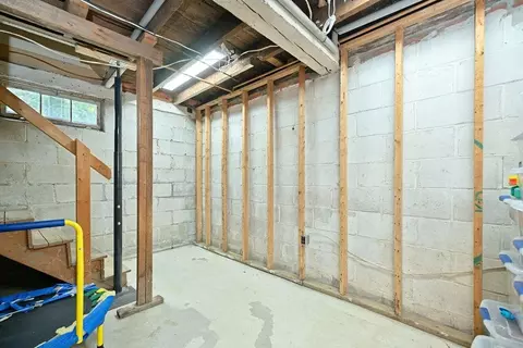 Other - 21 Dartmouth St, Exeter, NH 03833 photo 11 of 13