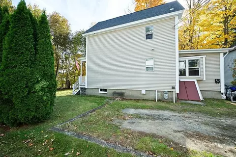 Exterior - 21 Dartmouth St, Exeter, NH 03833 photo 6 of 13