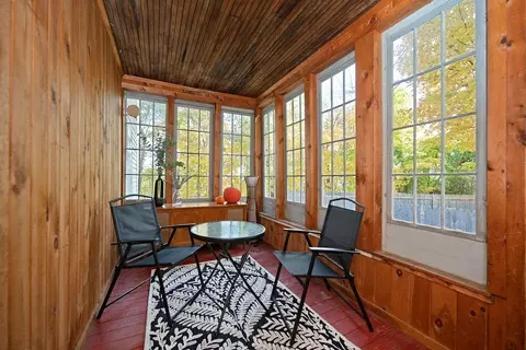 Exterior - 21 Dartmouth St, Exeter, NH 03833 photo 1 of 13