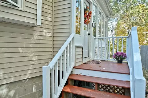 Exterior - 21 Dartmouth St, Exeter, NH 03833 photo 13 of 13