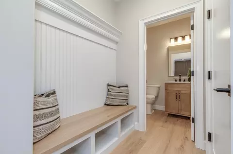 Entry Way - 11 Campbell Way #5, Windham, NH 03087 photo 6 of 11
