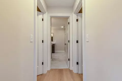 Entry Way - 11 Campbell Way #5, Windham, NH 03087 photo 10 of 11