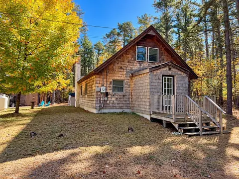 31 Stoddard Ln, Freedom, NH 03836