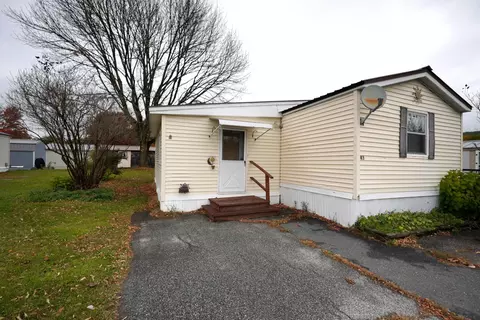 43 Windy Acres Rd, Charlestown, NH 03603